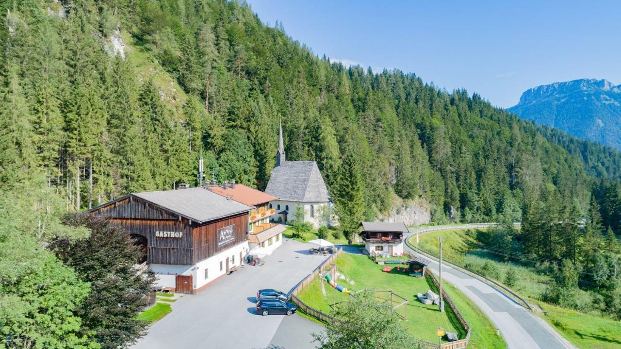 Gasthof St. Adolari Hotel Sankt Ulrich am Pillersee Exterior photo